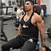 Soy entrenador personal especializado en perder peso corporal